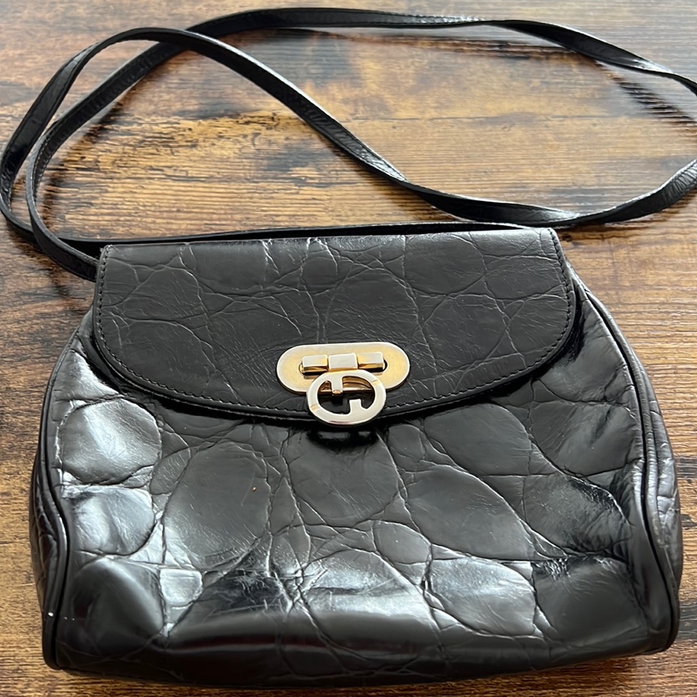 VINTAGE FURLA LEATHER CROC LEATHER BAG ❤️